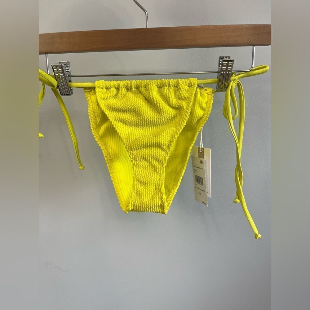 GOOD AMERICAN
Always Fits Bikini Bottom NWT